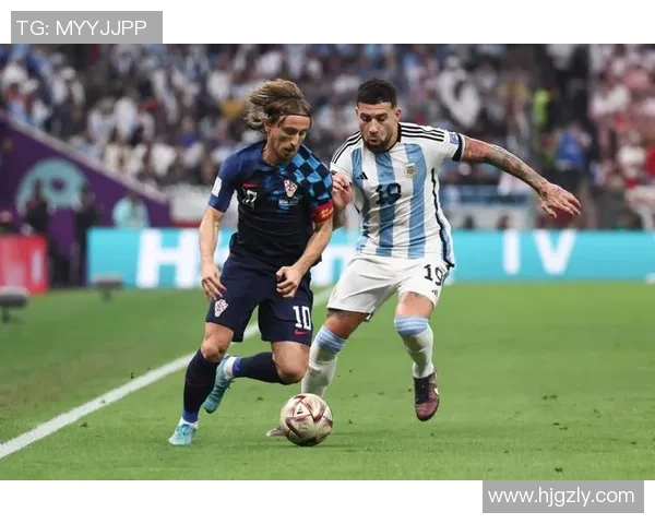 阿根廷与卡塔尔全场精彩对决回顾及赛后分析